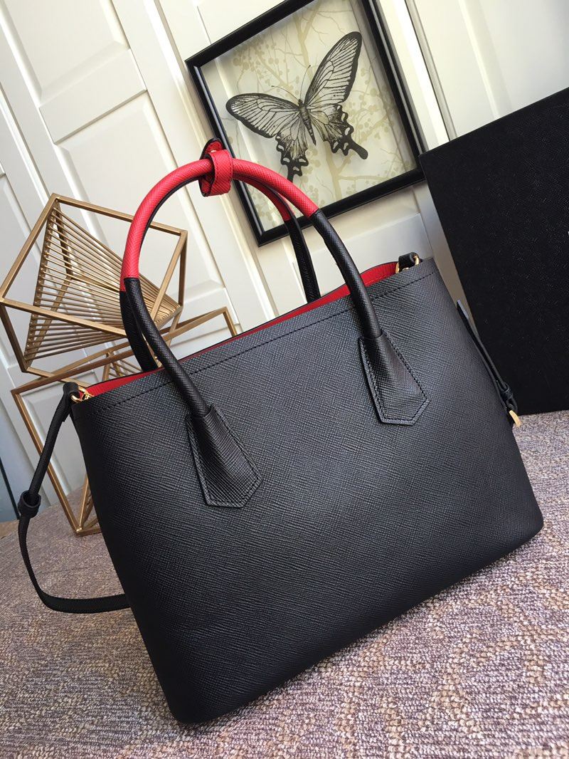 Pra*a top handle bags